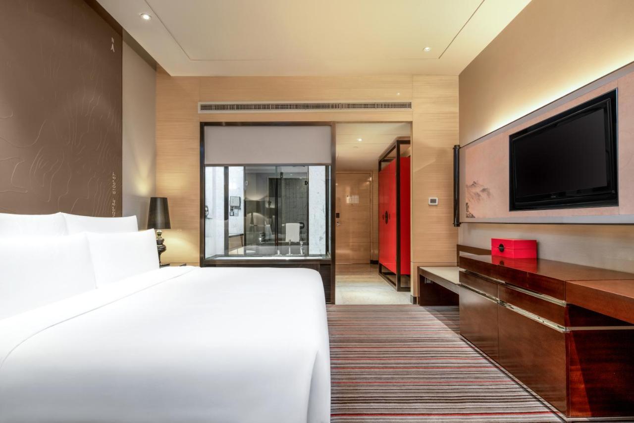 Le Meridien Chongqing Nan'an Bagian luar foto