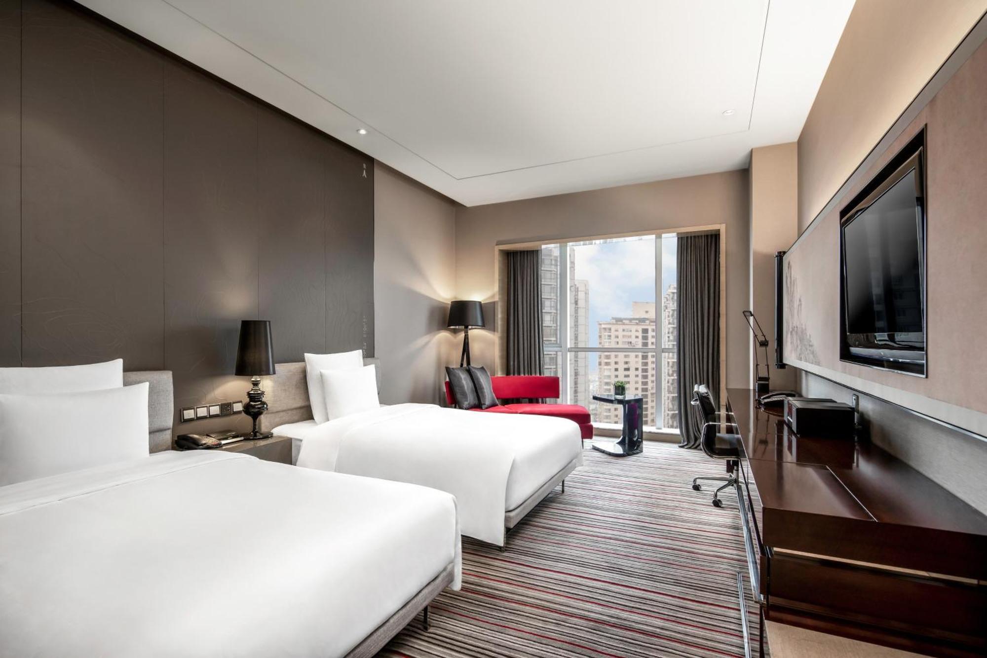 Le Meridien Chongqing Nan'an Bagian luar foto